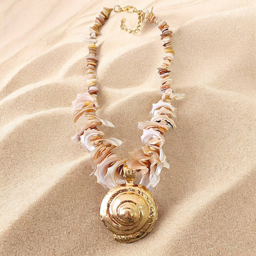 MOCHA MOUSSE BOHO SHELL NECKLACE
