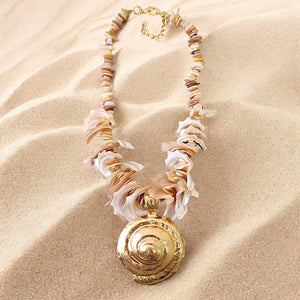 MOCHA MOUSSE BOHO SHELL NECKLACE