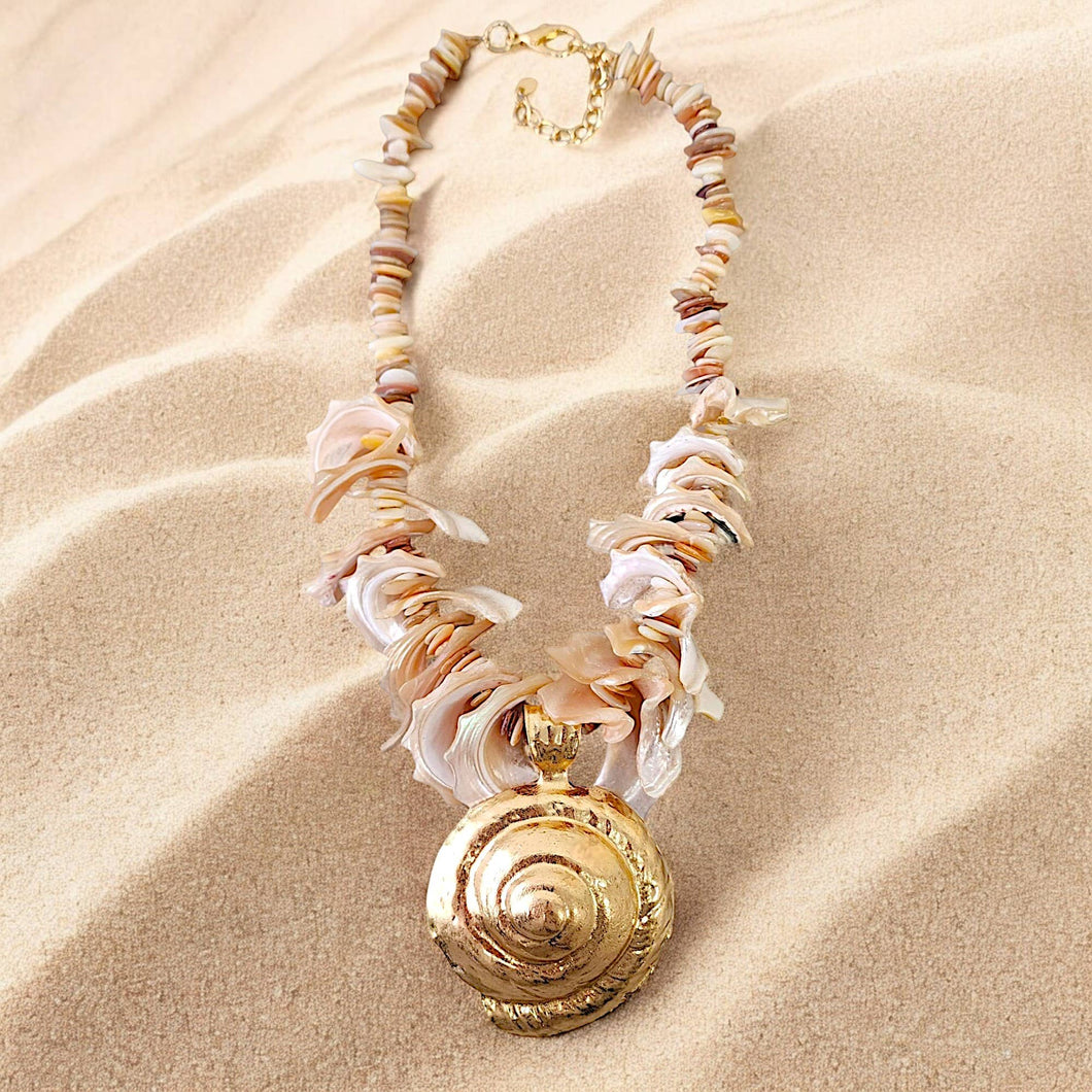 MOCHA MOUSSE BOHO SHELL NECKLACE