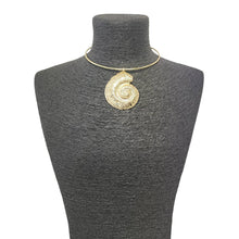 Load image into Gallery viewer, SNAIL SHELL NECKLACE COLLAR NECKLACE