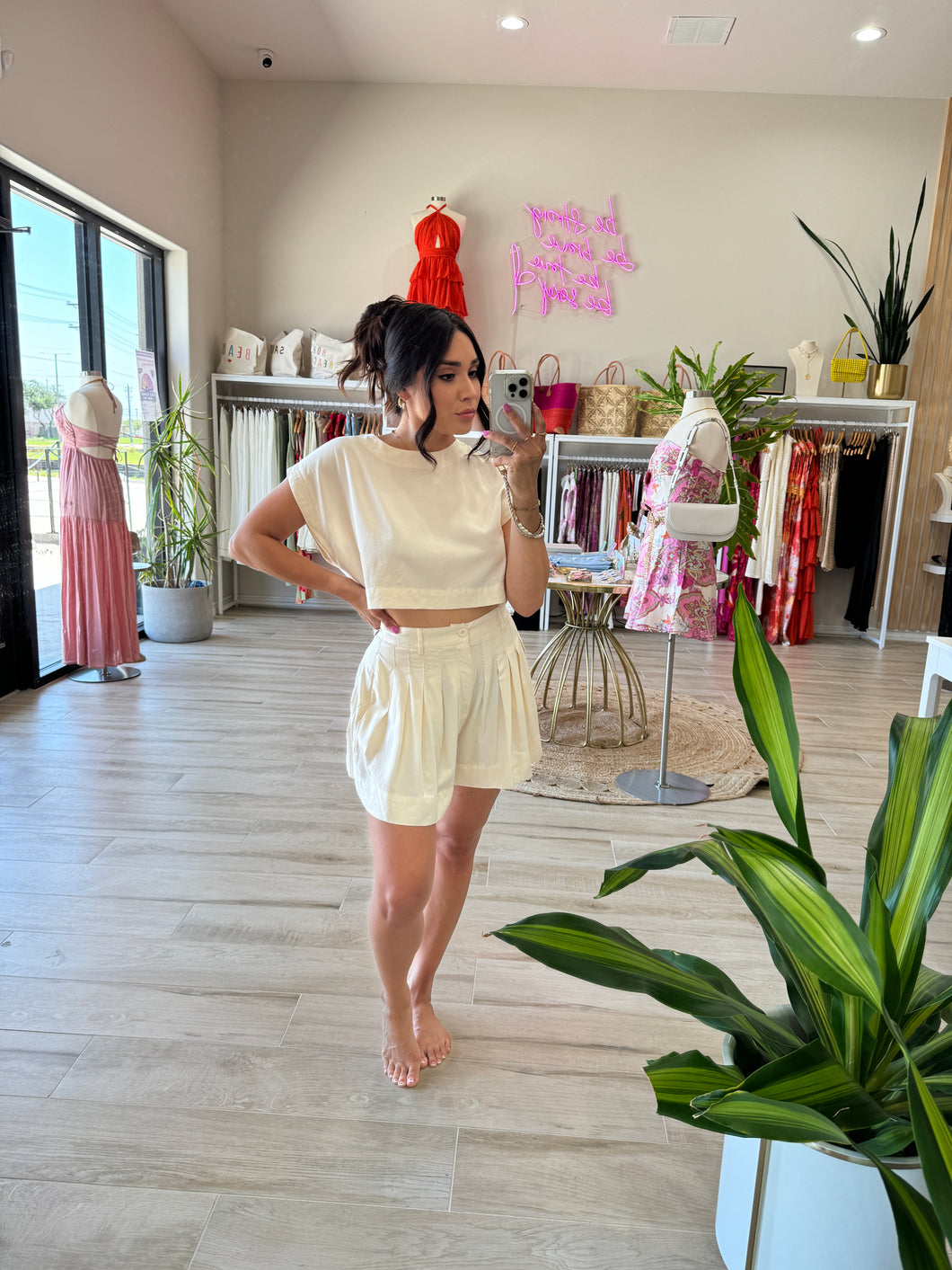 BRISA CROP TOP & PLEATED SHORTS SET | ECRU