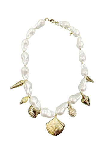 MIA SHELL PEARL CHARM NECKLACE