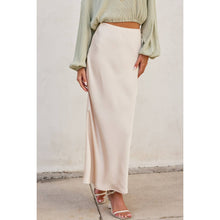 Load image into Gallery viewer, TORI SATIN MIDI SKIRT | CHAMPANGE