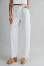 Load image into Gallery viewer, UMBER BACK TIE SLEEVELESS TOP | WHITE