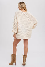 Load image into Gallery viewer, AURA CHUNKY CABLE CARDIGAN | CREAM