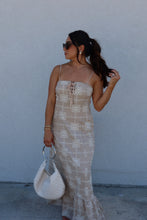 Load image into Gallery viewer, GRACE EMBROIDERY LINEN MAXI DRESS