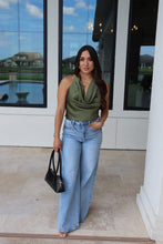 Load image into Gallery viewer, WYNN COMFORT STRETCH HIGH RISE WIDE LEG JEAN | LT DENIM