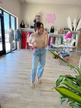 Load image into Gallery viewer, FARRAH CROPPED KNIT TOP | TAUPE