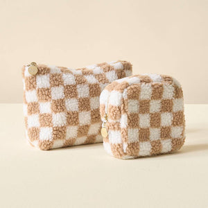 CHECKERED TEDDY POUCH | TAN