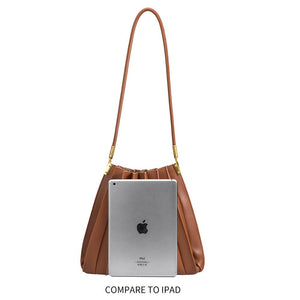 CARRIE PLEATED SHOULDER BAG | SADDLE