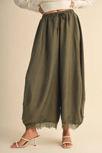 Load image into Gallery viewer, BEATRICE BARREL LACE HEM PANTS | OLIVE