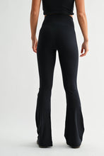 Load image into Gallery viewer, VANNA CROSSOVER WAIST YOGA PANTS