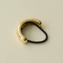 Load image into Gallery viewer, WIDE METAL CUFF HAIR TIE | GOLD