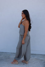 Load image into Gallery viewer, REAGAN STRAPLESS BALLOON JUMPSUIT | OLIVE