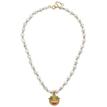 Load image into Gallery viewer, PRETTY GIRL SMILEY FACE PEARL NECKLACE
