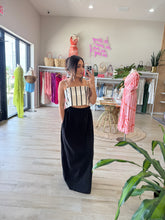Load image into Gallery viewer, WREN LINEN &amp; KNIT COMBO DRESS | BLACK