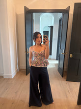 Load image into Gallery viewer, ADELINE LINEN BLEND WIDE LEG PANTS | NAVY
