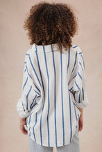 Load image into Gallery viewer, OCEANA DOLMAN GAUZE STRIPE SHIRT | BLUE