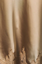 Load image into Gallery viewer, LIVIA LACE TRIM MIDI SKIRT