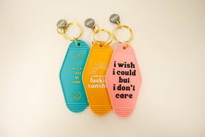 I AM A RAY OF FING SUNSHINE | KEYCHAIN