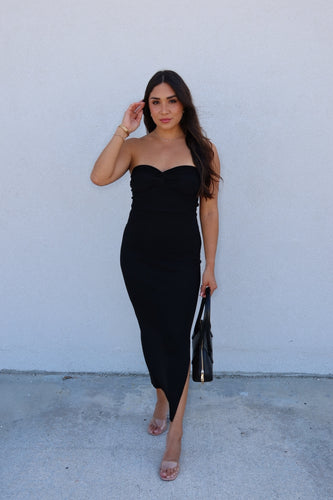 RACHEL RUCHED HALTER NECK KNIT MAXI DRESS | BLACK