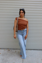 Load image into Gallery viewer, SADIE OFF THE SHOULDER RUCHING TOP | CAMEL