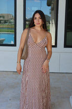 Load image into Gallery viewer, BESS PRINTED OPEN BACK MAXI DRESS | SADDLE