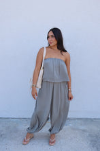 Load image into Gallery viewer, REAGAN STRAPLESS BALLOON JUMPSUIT | OLIVE