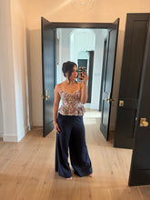 Load image into Gallery viewer, ADELINE LINEN BLEND WIDE LEG PANTS | NAVY