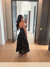 Load image into Gallery viewer, GRACE SWEETHEART MIDI DRESS | BLACK &amp; IVORY