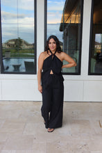 Load image into Gallery viewer, SAVANNAH HALTER TIE LINEN BLEND TOP | BLACK