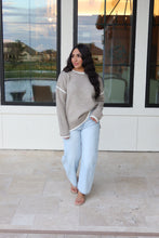 Load image into Gallery viewer, KATE CROP BARREL JEANS | LT WASH