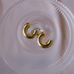ELLIE CHUNKY TUBE HOOPS | GOLD FILLED
