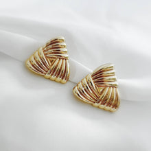 Load image into Gallery viewer, KNOX TEXTURED TRIANGLE KNOT STUDS | GOLD FILLED
