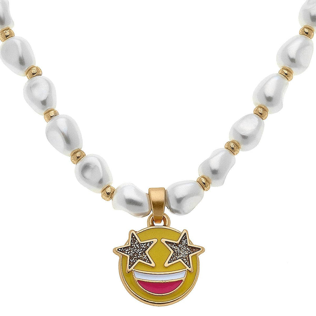 PRETTY GIRL SMILEY FACE PEARL NECKLACE