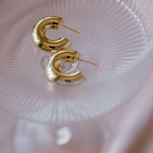 ELLIE CHUNKY TUBE HOOPS | GOLD FILLED