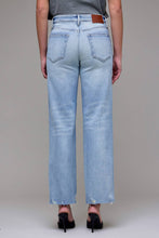 Load image into Gallery viewer, ELLA CLASSIC STRAIGHT DENIM | LIGHT WASH