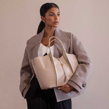 Load image into Gallery viewer, MALIA RECYLED VEGAN TOTE BAG | MUSHROOM