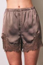Load image into Gallery viewer, LILLY LACE TRIM SHORTS