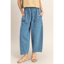 Load image into Gallery viewer, LUNA WIDE BARREL PANTS | LT DENIM