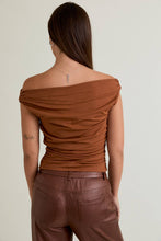 Load image into Gallery viewer, SADIE OFF THE SHOULDER RUCHING TOP | CAMEL