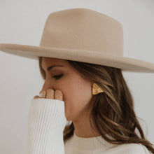 Load image into Gallery viewer, KNOX TEXTURED TRIANGLE KNOT STUDS | GOLD FILLED
