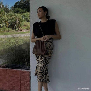 CARRIE PLEATED SHOULDER BAG | CHOCOLATE