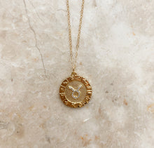 Load image into Gallery viewer, THE ZODIAC NECKLACE